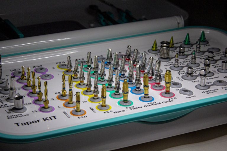 Photo dental implant