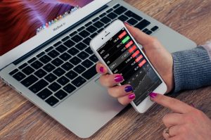 Read more about the article 股票投資心理學：如何克服恐懼與貪婪的 5 個方法