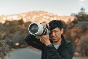 Read more about the article AI時代內容品質新標準：專業度、人性化與資料正確性的結合