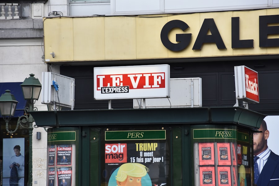 Photo GADs advertising placement