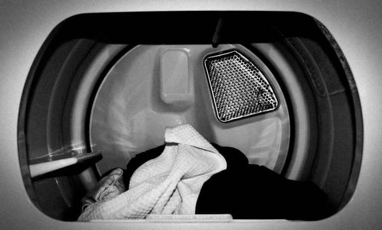 Photo washing machine safety